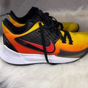 Nike Gradient Yellow and Black Sneakers